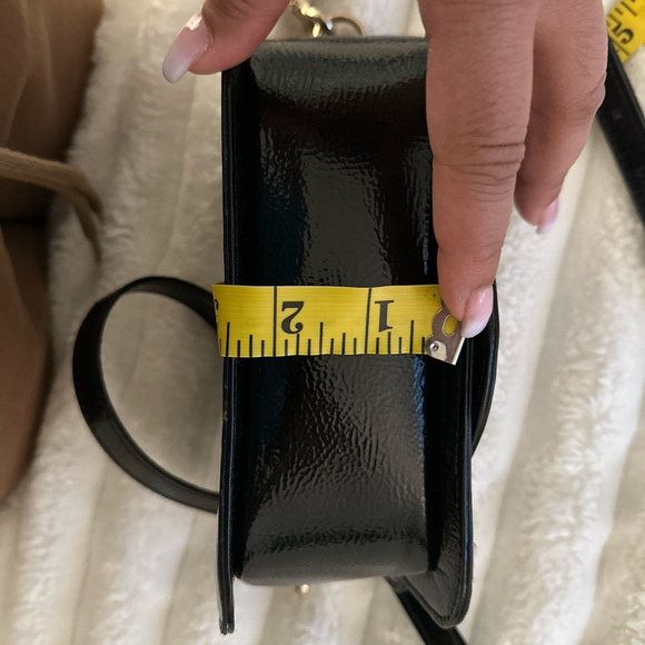 Betsey Johnson Get My Good Side Camera Crossbody Bag - Picture 7 of 9